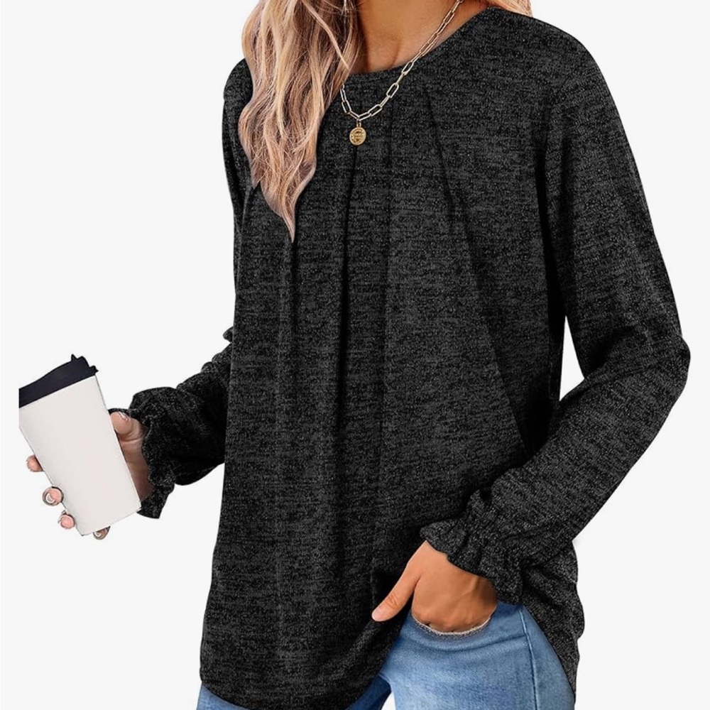 Ofeefan Ladies Top Black and gray Large New with tag